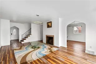 1404 Bower Hill Rd, Pittsburgh, PA 15243 - Photo 5