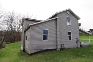 223 Church St, Delmont, PA 15626 - Photo 37