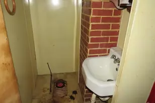 223 Church St, Delmont, PA 15626 - Photo 9