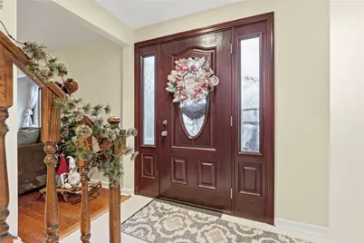 132 Skyview Dr, Penn Twp, PA 15644 - Photo 3