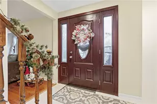 132 Skyview Dr, Penn Twp, PA 15644 - Photo 3