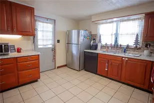 1366 Mt Pleasant Rd, Upper Tyrone Township, PA 15666 - Photo 3