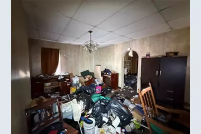 211 Division St, Braddock, PA 15104 - Photo 5