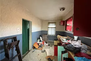 211 Division St, Braddock, PA 15104 - Photo 7