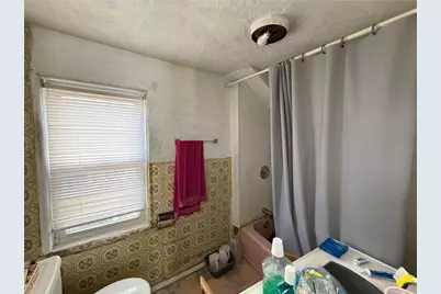 211 Division St, Braddock, PA 15104 - Photo 15