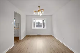 126 Woodhall Dr, Pittsburgh, PA 15236 - Photo 7