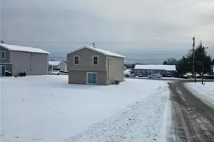 1611 Maratta Rd, Hopewell Township, PA 15001 - Photo 5