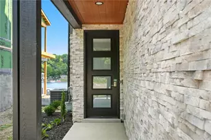 137 Miramar Dr, Pittsburgh, PA 15238 - Photo 29