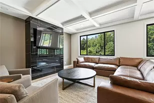 141 Miramar Dr, Pittsburgh, PA 15238 - Photo 17