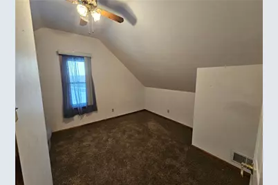 1317 Pitcairn St, Tarentum, PA 15084 - Photo 15