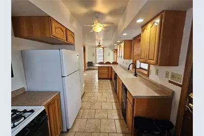 1317 Pitcairn St, Tarentum, PA 15084 - Photo 3