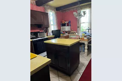 301 S Center Avenue, New Stanton, PA 15672 - Photo 7