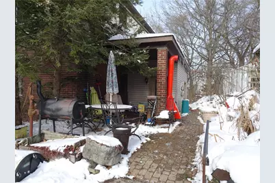 301 S Center Avenue, New Stanton, PA 15672 - Photo 13