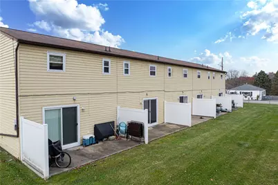 2204 Constitution Blvd, New Kensington, PA 15068 - Photo 5