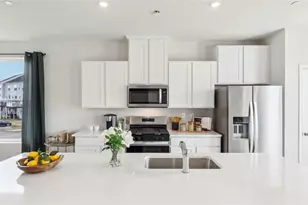 307 Alliance Dr, Jackson Township, PA 16037 - Photo 9