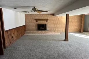 1014 Jefferson Ave, Jeannette, PA 15644 - Photo 15