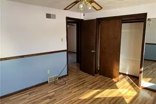 1014 Jefferson Ave, Jeannette, PA 15644 - Photo 9