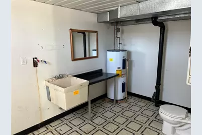 1014 Jefferson Ave, Jeannette, PA 15644 - Photo 15