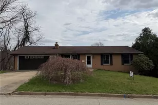 1014 Jefferson Ave, Jeannette, PA 15644 - Photo 1