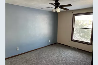 1014 Jefferson Ave, Jeannette, PA 15644 - Photo 11
