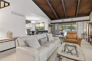 112 June Dr, Port Vue, PA 15133 - Photo 9