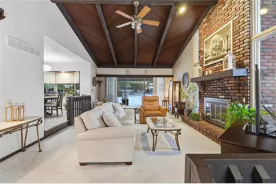 112 June Dr, Port Vue, PA 15133 - Photo 5