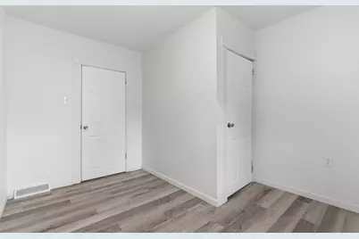 790 Highland Ave, Carnegie, PA 15106 - Photo 17