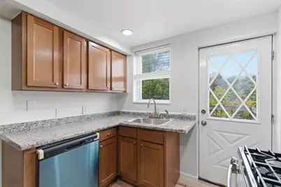 790 Highland Ave, Carnegie, PA 15106 - Photo 13