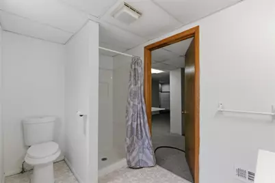 790 Highland Ave, Carnegie, PA 15106 - Photo 33