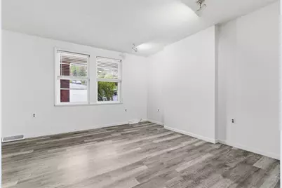 790 Highland Ave, Carnegie, PA 15106 - Photo 3