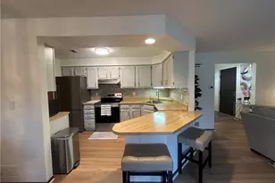 7539 Penn Bridge Ct, Pittsburgh, PA 15221 - Photo 9