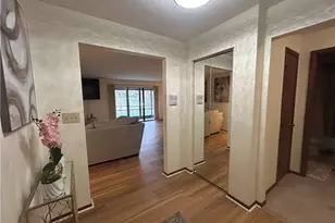 7539 Penn Bridge Ct, Pittsburgh, PA 15221 - Photo 3