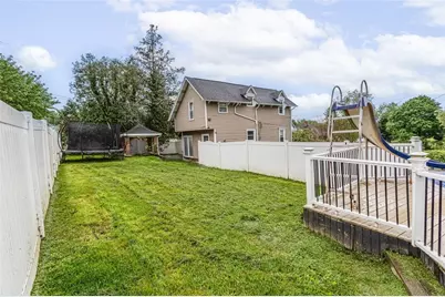 1001 Springfield Pike, Connellsville, PA 15425 - Photo 7