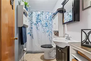 44 Franklin Ave, Ellwood City, PA 16117 - Photo 11