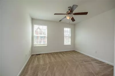 2801 Pointe View Dr, Adams Township, PA 16046 - Photo 25