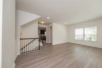 2801 Pointe View Dr, Adams Township, PA 16046 - Photo 9