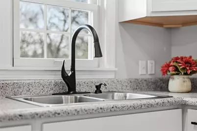 76 Valleyview Dr, Economy, PA 15003 - Photo 11