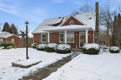 76 Valleyview Dr, Economy, PA 15003 - Photo 1