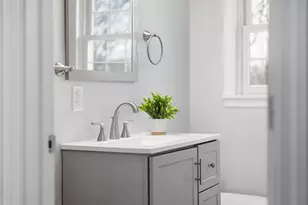 76 Valleyview Dr, Economy, PA 15003 - Photo 17