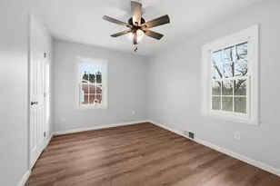 76 Valleyview Dr, Economy, PA 15003 - Photo 19