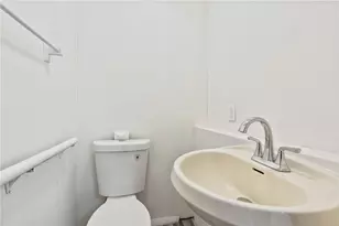 832 Delaware Ave, Glassport, PA 15045 - Photo 9