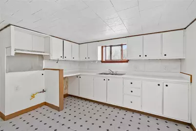 832 Delaware Ave, Glassport, PA 15045 - Photo 13