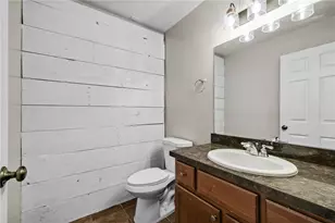 642 Portersville Rd, Perry Township, PA 16117 - Photo 19