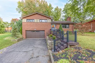 624 Fort Couch Rd, Pittsburgh, PA 15241 - Photo 1