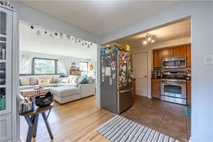 624 Fort Couch Rd, Pittsburgh, PA 15241 - Photo 7