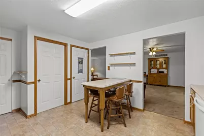 38 Roxbury Rd, Pittsburgh, PA 15221 - Photo 17