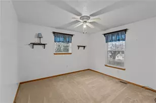 38 Roxbury Rd, Pittsburgh, PA 15221 - Photo 13