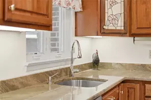 283 McKim Dr, Pittsburgh, PA 15239 - Photo 13