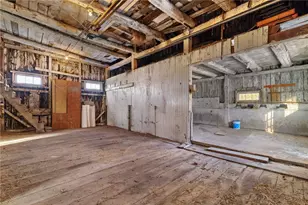 118 Saltarka Ln, Zelienople, PA 16063 - Photo 29