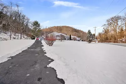 2205 McAleer Rd, Pittsburgh, PA 15143 - Photo 27